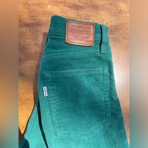Green corduroy Levi’s